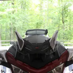 Srt-28-c-w-v F4 Customs Clear 28 Inch Windshield With Vent