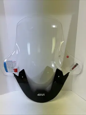 D3104st Givi Windscreen Suzuki Burgman 650 2013-2018