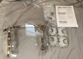 57400326 Harley-davidson Wind Splitter Quick-release Compact 18 Inch Hardware Windshield