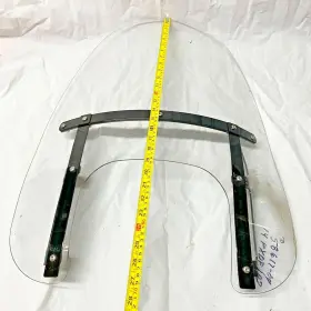 58617-09 Harley-davidson Compact Quick-release Windshield 19 Inch Clear With Black Braces