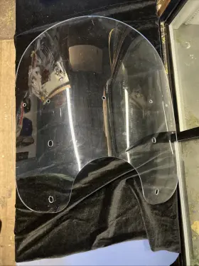 As6-t125-c100 Harley-davidson 23 Inch Wind Shield Screen Dot 927 Nice Used