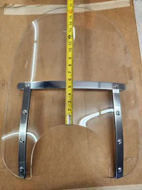 Mem-4220 Memphis Shades 17 Inch Windshield For Harley Davidson
