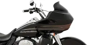 Mep85411 Memphis Shades Spoiler Windshield - 5.5 Inch Black Opaque