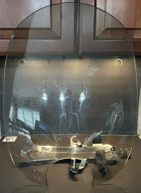 M177-t Sports Tech 20 Inch Clear Windshields Windscreen With Mounting Clamp For Indian Scout
