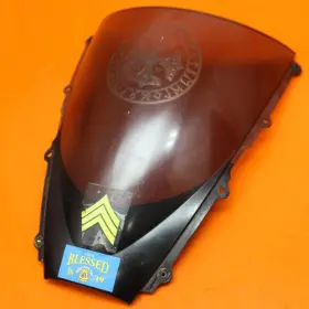 T2307514 Triumph 06-08 Daytona 675 Oem Front Windshield Windscreen