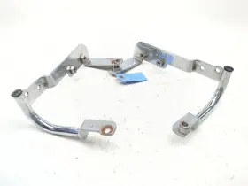 5ga-28356-01-00 Yamaha 99-03 Road Star Xv1600 Front Left And Right Windshield Bracket Set